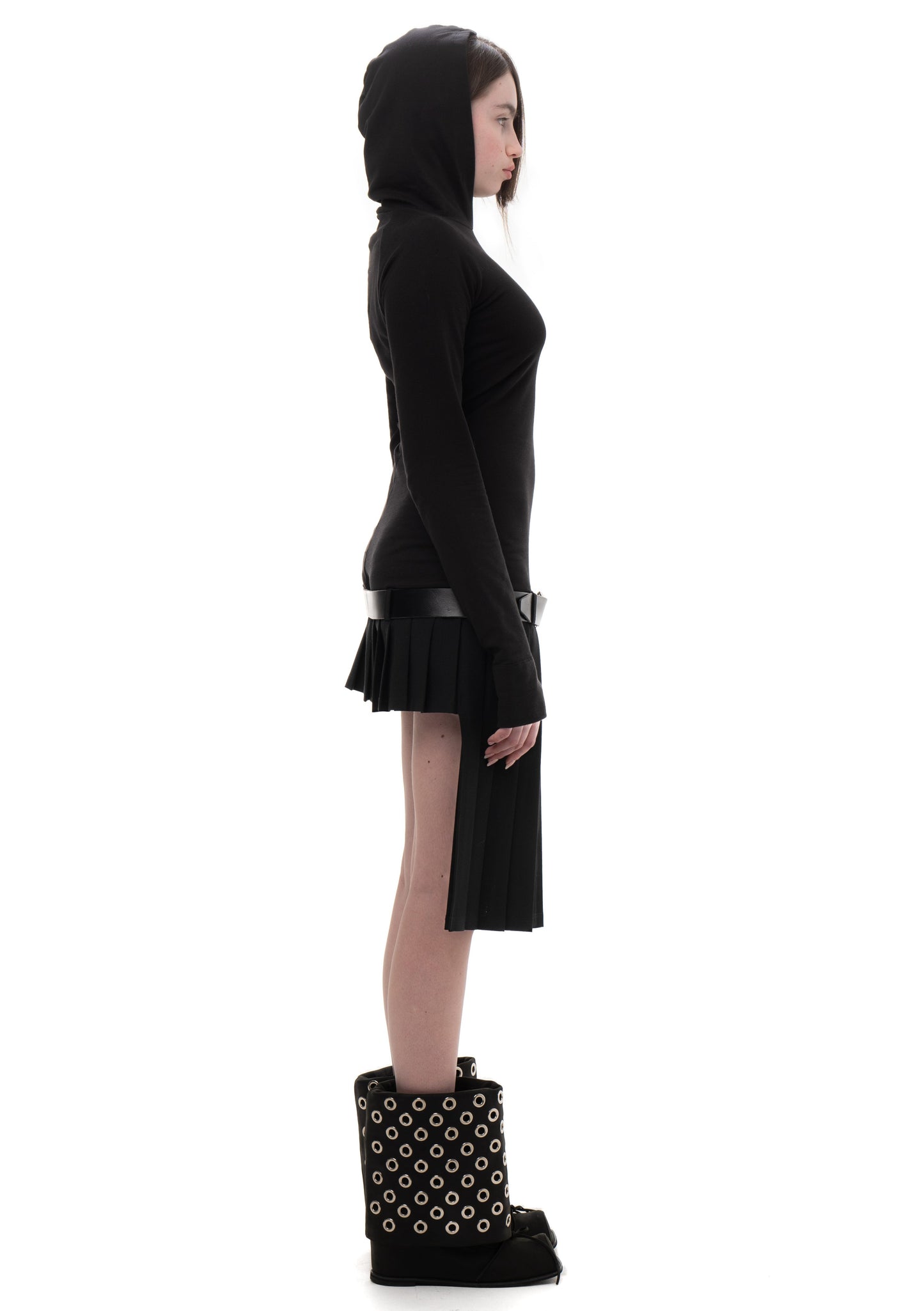 HOOD PLEATED DRESS