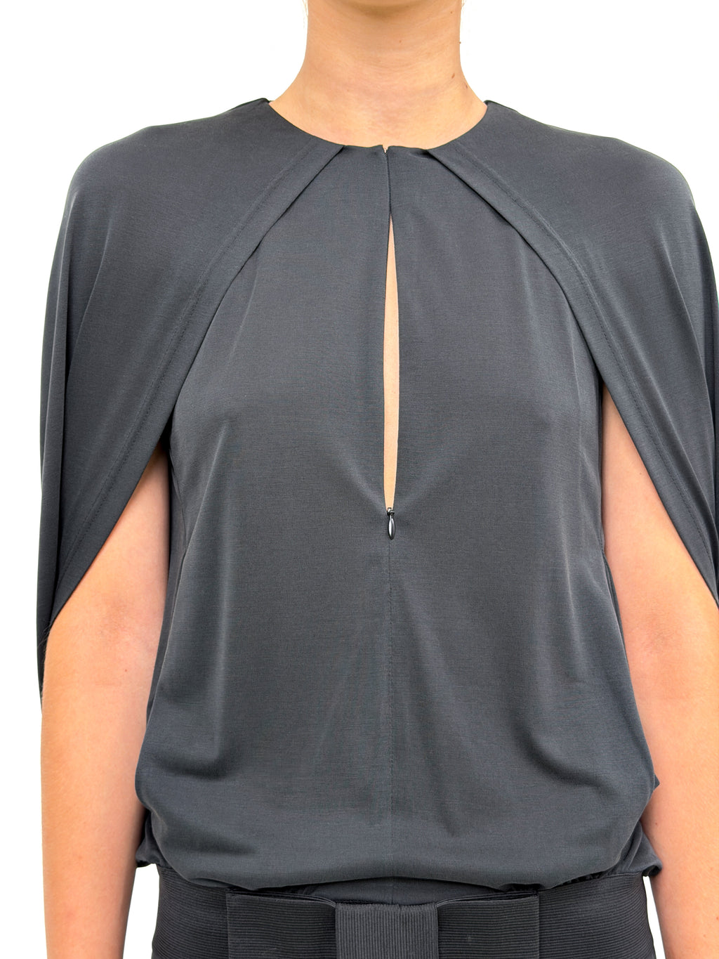 CAPE DRESS CHARCOAL