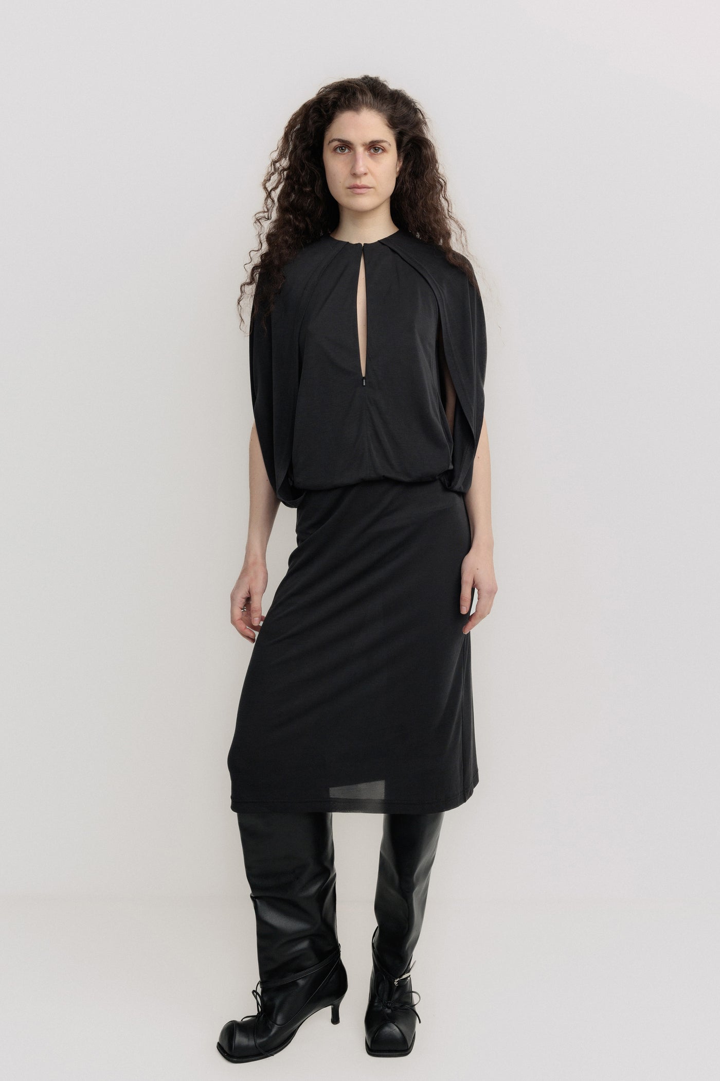 Look 10
