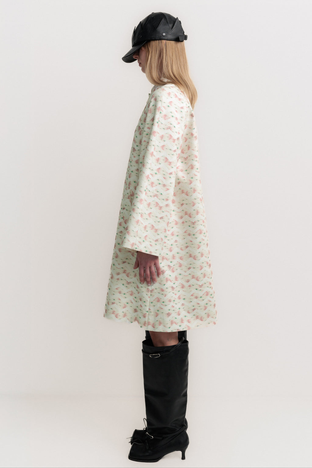 FLOWER TRENCH COAT
