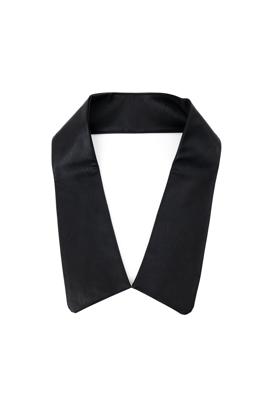 ROUNDED COLLAR BLACK