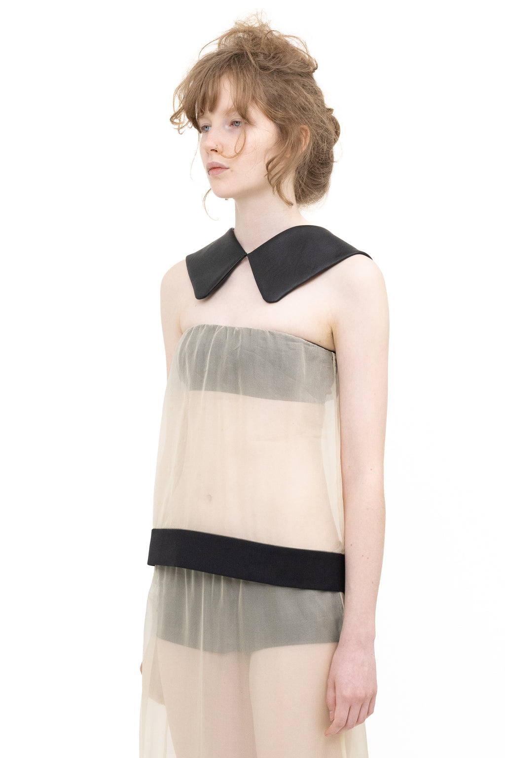 ROUNDED COLLAR BLACK