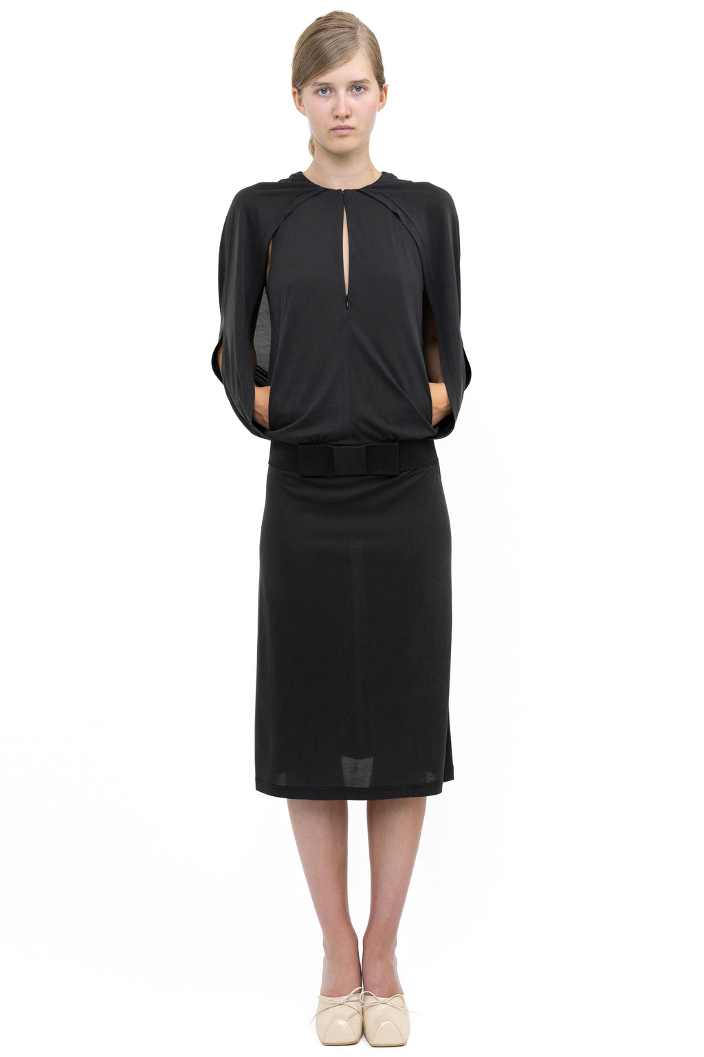 CAPE DRESS CHARCOAL