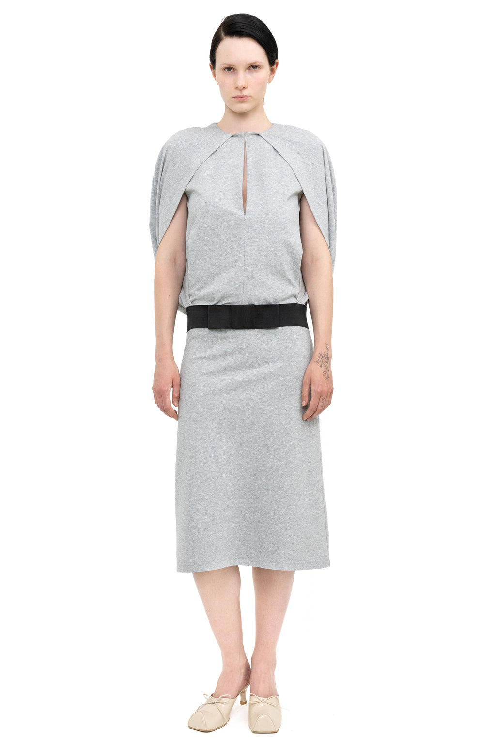 CAPE DRESS GREY