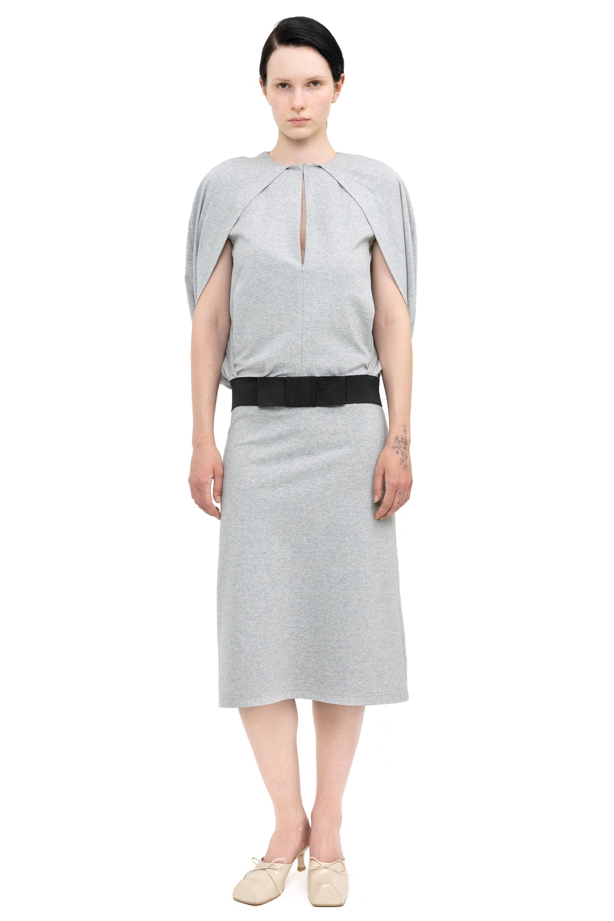 CAPE DRESS GREY