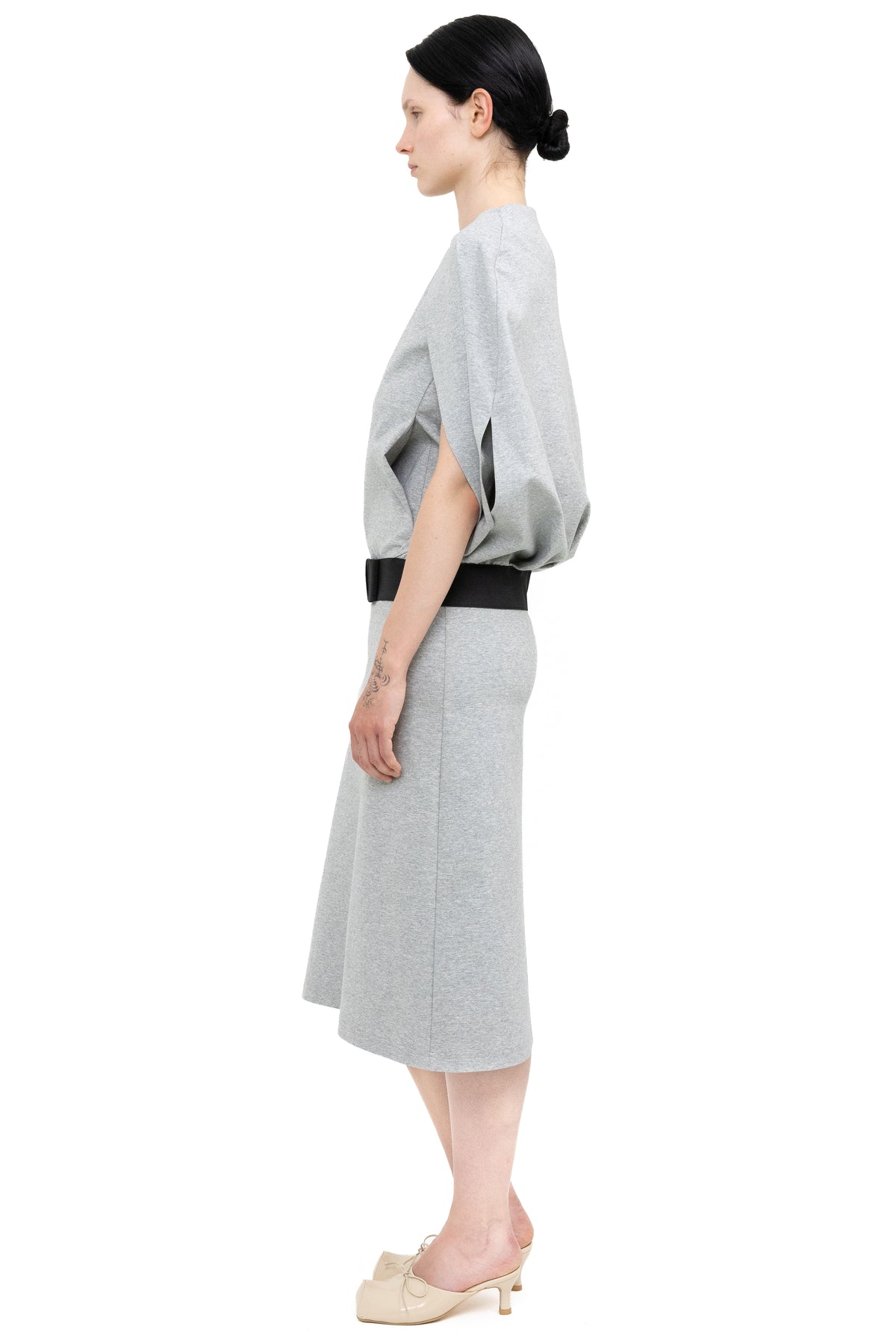 CAPE DRESS GREY